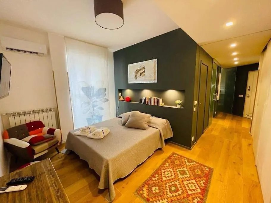 Alessi Design Suite Tra Centro E Mare Palermo Apartment